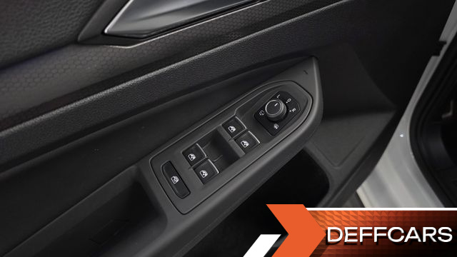 Volkswagen GOLF 2.0 GTI купить на сайте DeffCars