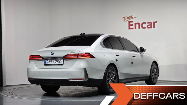 BMW 5-SERIES 520i купить на сайте DeffCars