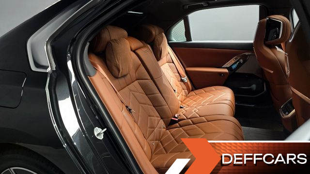 BMW 7-SERIES 740i xDrive M Sport купить на сайте DeffCars