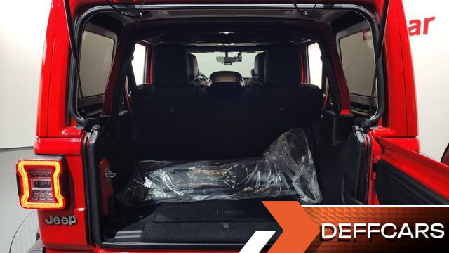 Jeep WRANGLER 2.0 Overland 4Door купить на сайте DeffCars