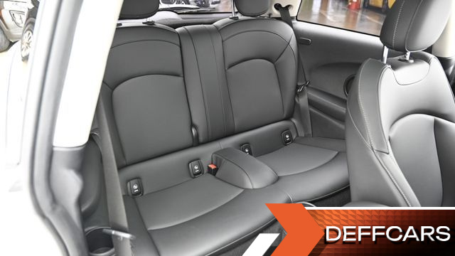 Mini COOPER Classic Plus Launch Pack Third Generation купить на сайте DeffCars