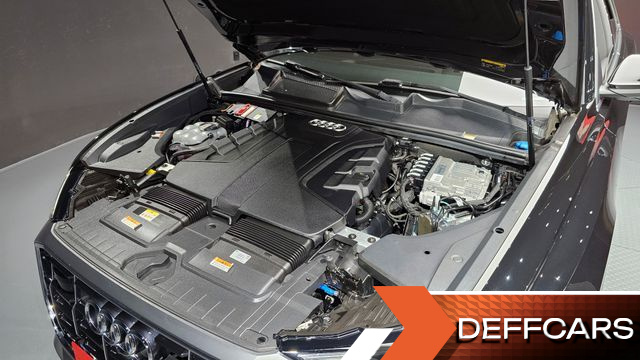 Audi Q8 45 TDI Quattro Premium купить на сайте DeffCars