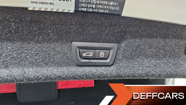 BMW 3-SERIES 320i M Sport купить на сайте DeffCars