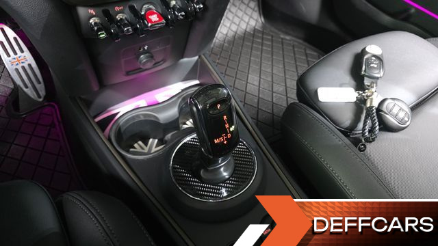 Mini COUNTRYMAN Classic Plus Launch Pack 2nd Gen купить на сайте DeffCars