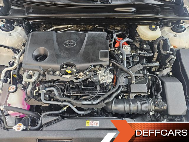 Toyota CAMRY 2.5 XLE Hybrid купить на сайте DeffCars