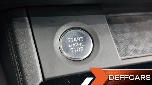 Audi Q5 45 TFSI Quattro Sportback Premium купить на сайте DeffCars