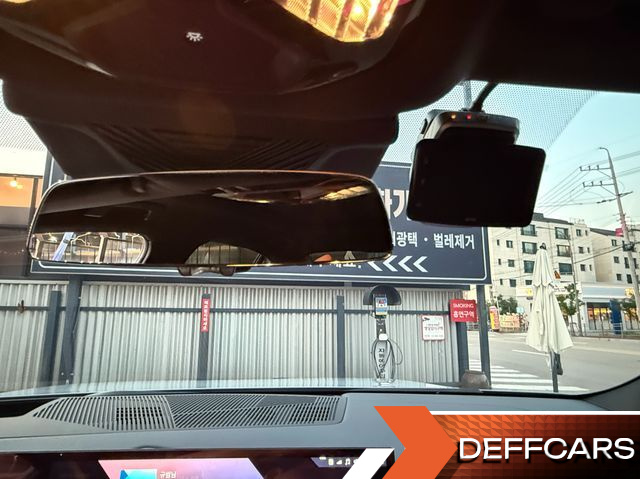 BMW 5-SERIES 520i M Sport купить на сайте DeffCars