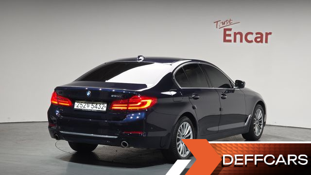 BMW 5-SERIES 520i Luxury купить на сайте DeffCars