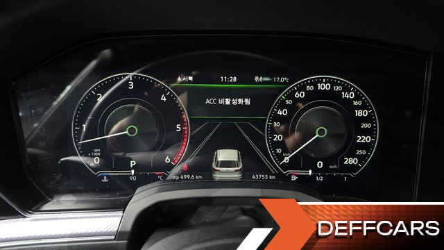 Volkswagen TOUAREG 3.0 TDI R-Line купить на сайте DeffCars
