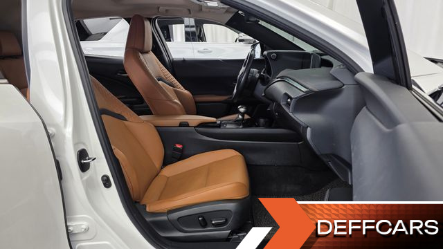 Lexus UX 2.0 2WD купить на сайте DeffCars