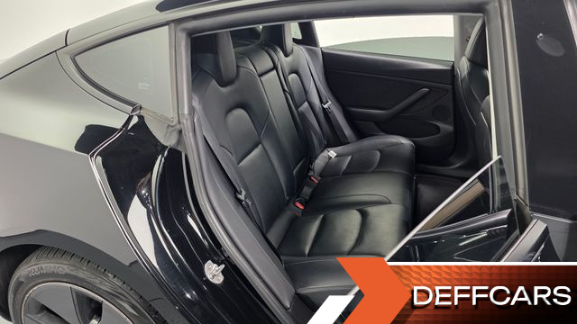 Tesla MODEL 3 Long Range AWD купить на сайте DeffCars