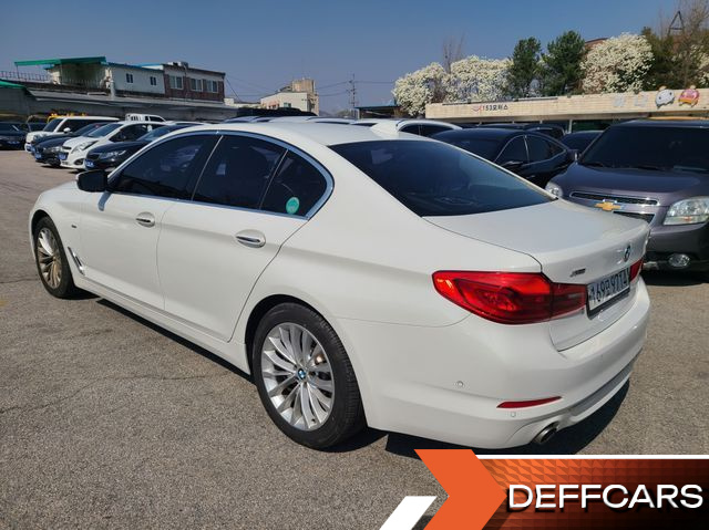 BMW 5-SERIES 530i Luxury Plus купить на сайте DeffCars