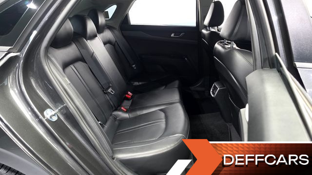 Kia K5 2.0 Prestige купить на сайте DeffCars