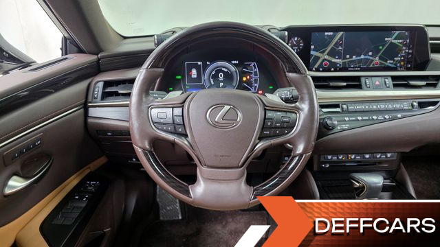 Lexus ES Luxury Plus купить на сайте DeffCars