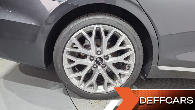 Hyundai GRANDEUR 2.5 Calligraphy купить на сайте DeffCars