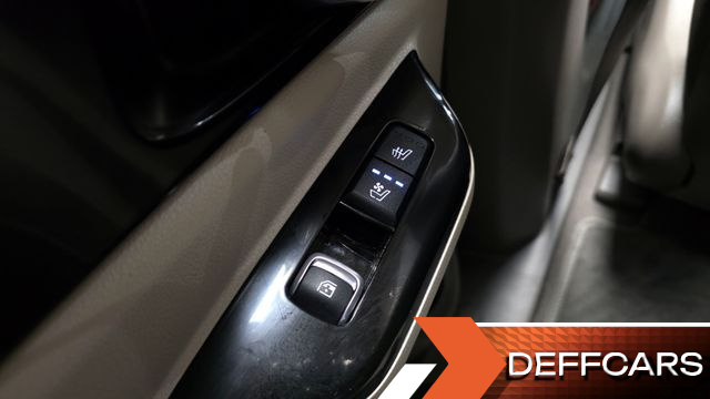 Kia CARNIVAL Gasoline 7-Seater Noblesse купить на сайте DeffCars