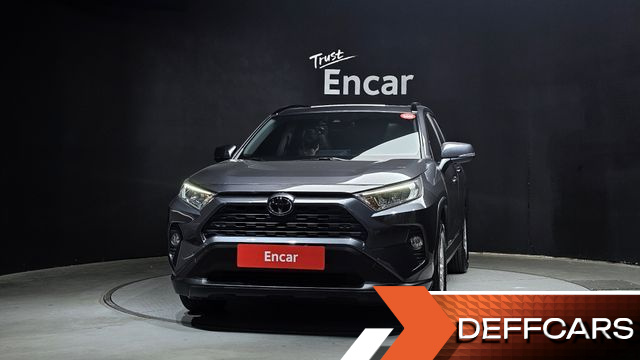 Toyota RAV4 2.5 2WD купить на сайте DeffCars