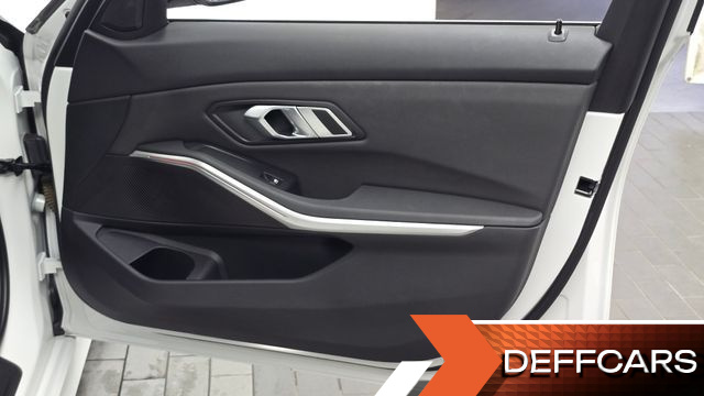 BMW 3-SERIES 320i купить на сайте DeffCars
