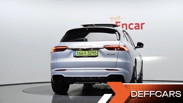 Maserati GRECALE 2.0 AWD Modena купить на сайте DeffCars