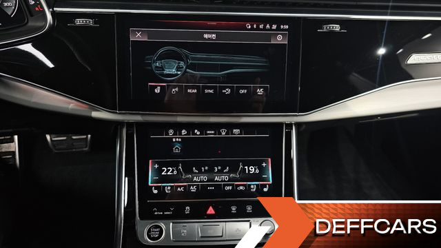 Audi Q8 55 TFSI Quattro Premium купить на сайте DeffCars