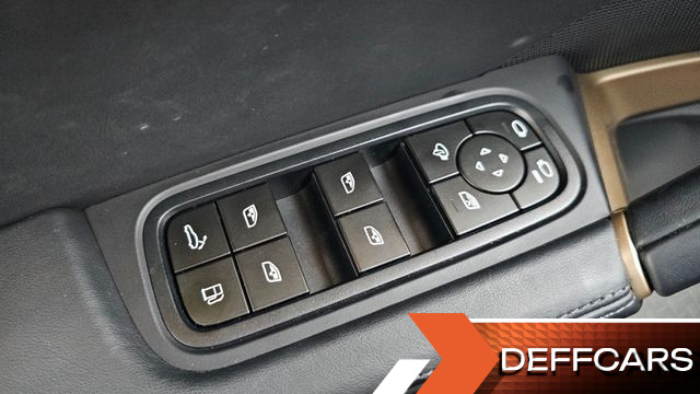 Porsche CAYENNE 3.0 E-Hybrid купить на сайте DeffCars