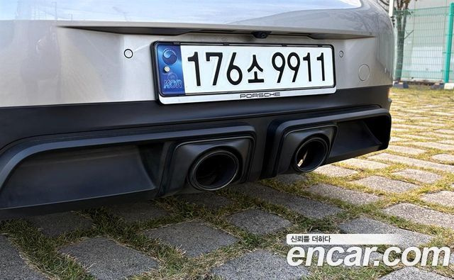 Porsche 911 Carrera GTS купить на сайте DeffCars