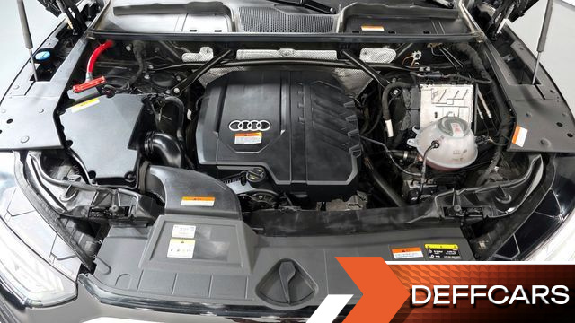 Audi Q5 45 TFSI Quattro Premium купить на сайте DeffCars