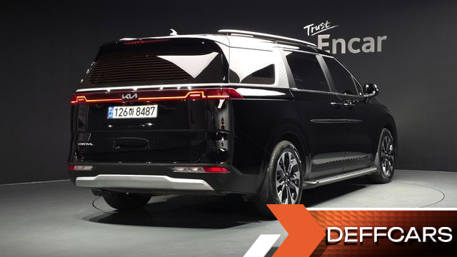 Kia CARNIVAL 9-Seater Prestige купить на сайте DeffCars