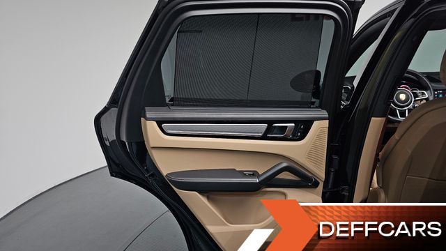 Porsche CAYENNE 3.0 PLATINUM EDITION купить на сайте DeffCars
