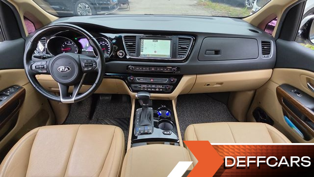 Kia CARNIVAL Gasoline 9-seater Hi-Limousine Noblesse купить на сайте DeffCars