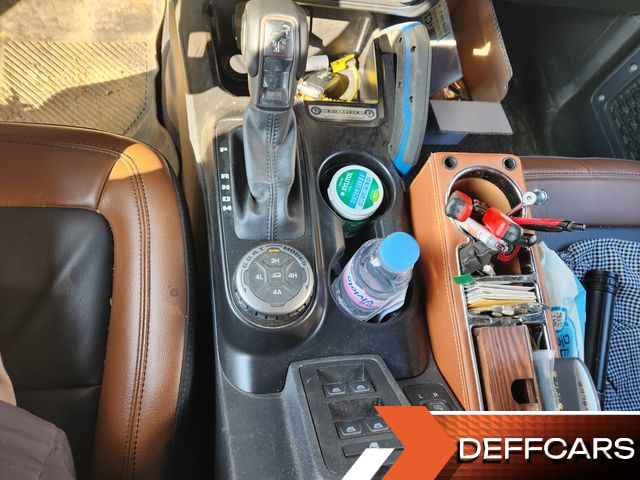 Ford BRONCO 2.7 Outer Banks купить на сайте DeffCars