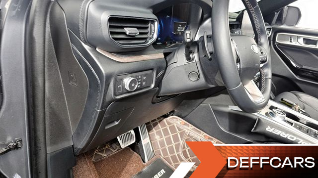Ford EXPLORER 3.0 Platinum 4WD купить на сайте DeffCars