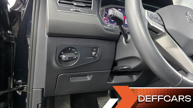 Volkswagen TIGUAN 2.0 TSI Prestige купить на сайте DeffCars