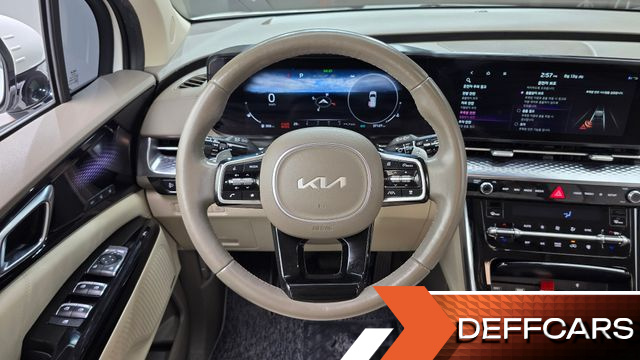 Kia CARNIVAL Gasoline 7-Seater Hi-Limousine Signature купить на сайте DeffCars