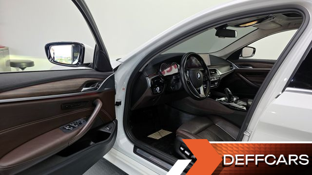 BMW 5-SERIES 530i Luxury Plus купить на сайте DeffCars