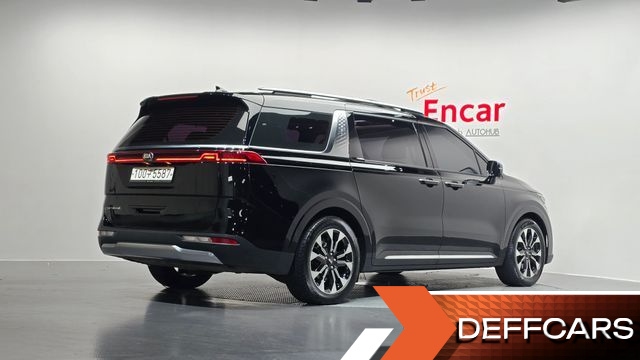Kia CARNIVAL 9-Seater Signature купить на сайте DeffCars