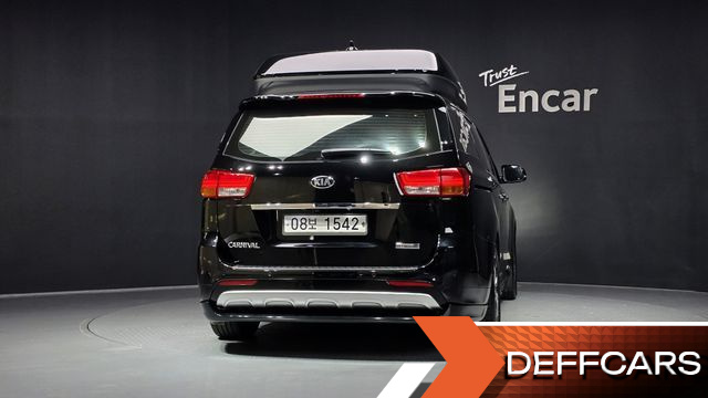 Kia CARNIVAL Gasoline 9-seater Hi-Limousine Noblesse купить на сайте DeffCars