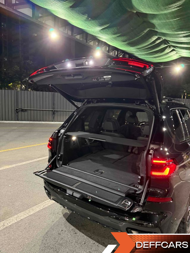 BMW X7 xDrive 40d M Sport 6STR купить на сайте DeffCars