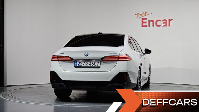 BMW 5-SERIES 530i xDrive M Sport купить на сайте DeffCars