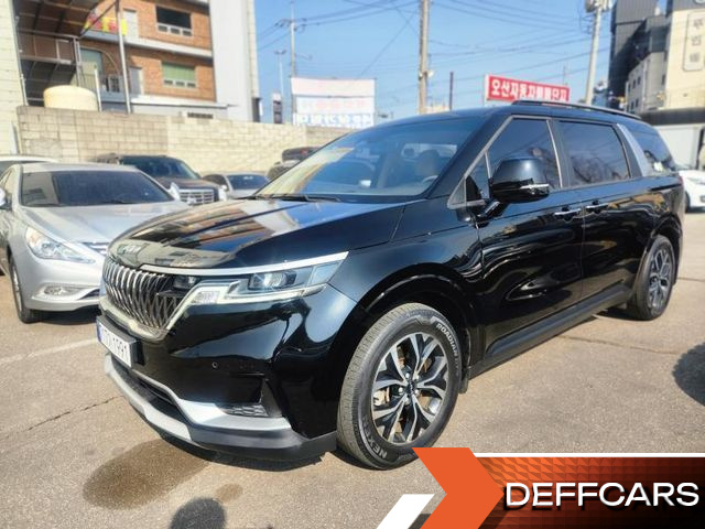 Kia CARNIVAL Gasoline 11-Seater Prestige купить на сайте DeffCars