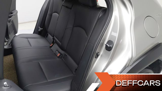 Lexus UX 2.0 2WD купить на сайте DeffCars