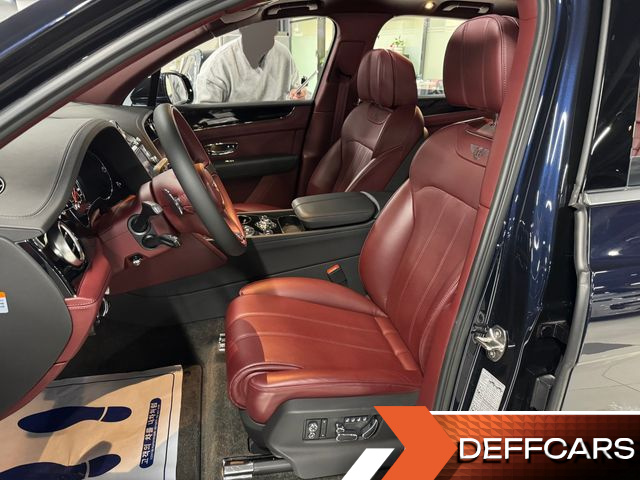 Bentley BENTAYGA 4.0 V8 купить на сайте DeffCars