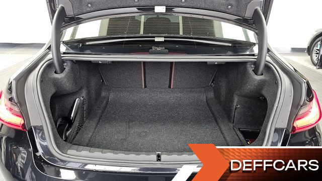 BMW 3-SERIES 320i Luxury купить на сайте DeffCars
