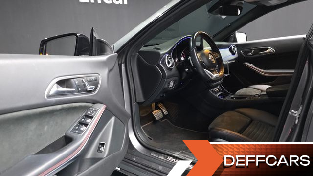 Mercedes CLA-CLASS CLA250 4MATIC AMG Line купить на сайте DeffCars