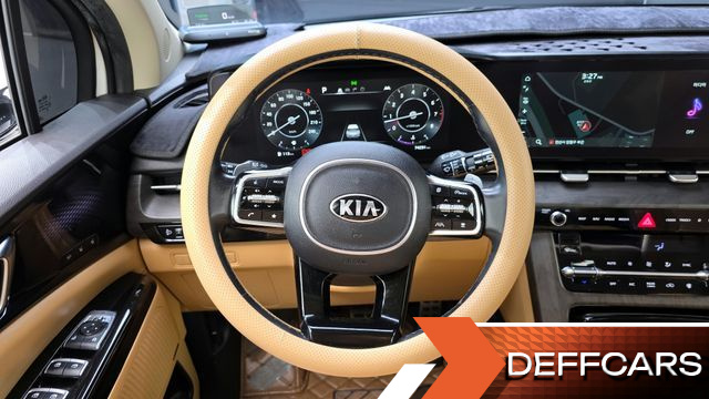 Kia CARNIVAL Gasoline 9-Seater Signature купить на сайте DeffCars