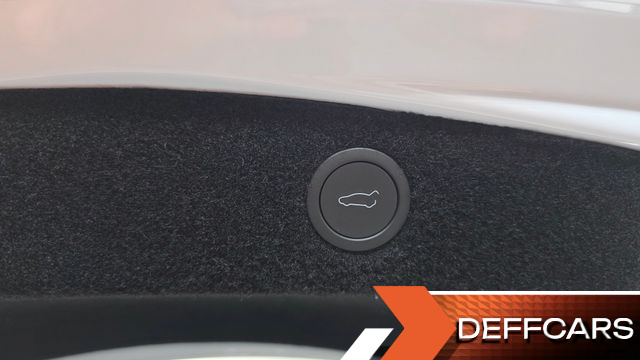 Tesla MODEL 3 RWD купить на сайте DeffCars
