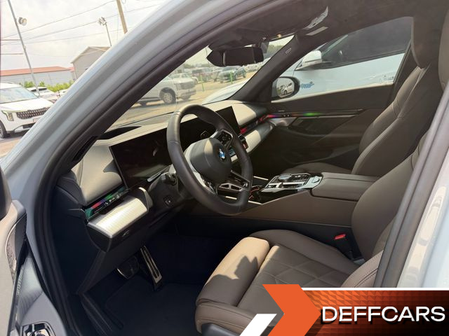 BMW 5-SERIES 520i M Sport купить на сайте DeffCars