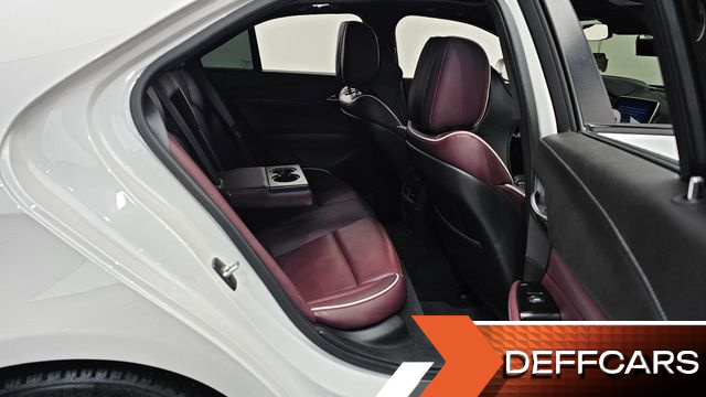 Cadillac CT4 2.0 Sport купить на сайте DeffCars