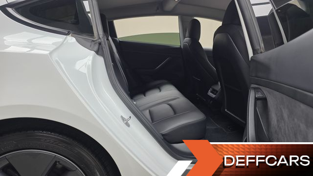 Tesla MODEL 3 Long Range AWD купить на сайте DeffCars