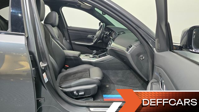 BMW 3-SERIES 320i M Sport купить на сайте DeffCars